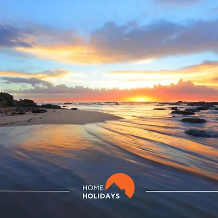 #207 Haja Saude By Holidays Вілла