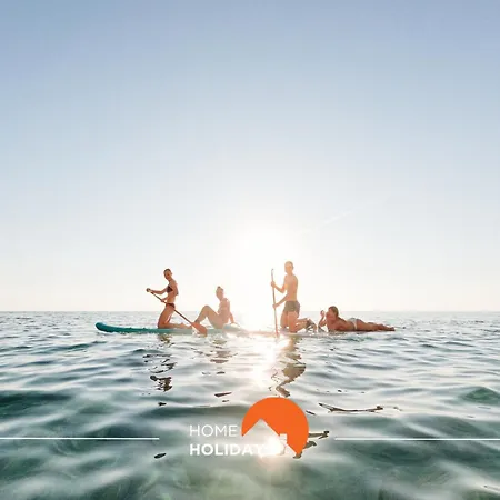 #207 Haja Saude By Holidays Вілла *