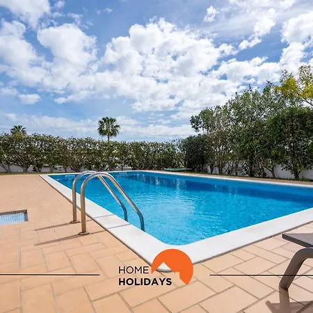 #207 Haja Saude By Holidays Вилла